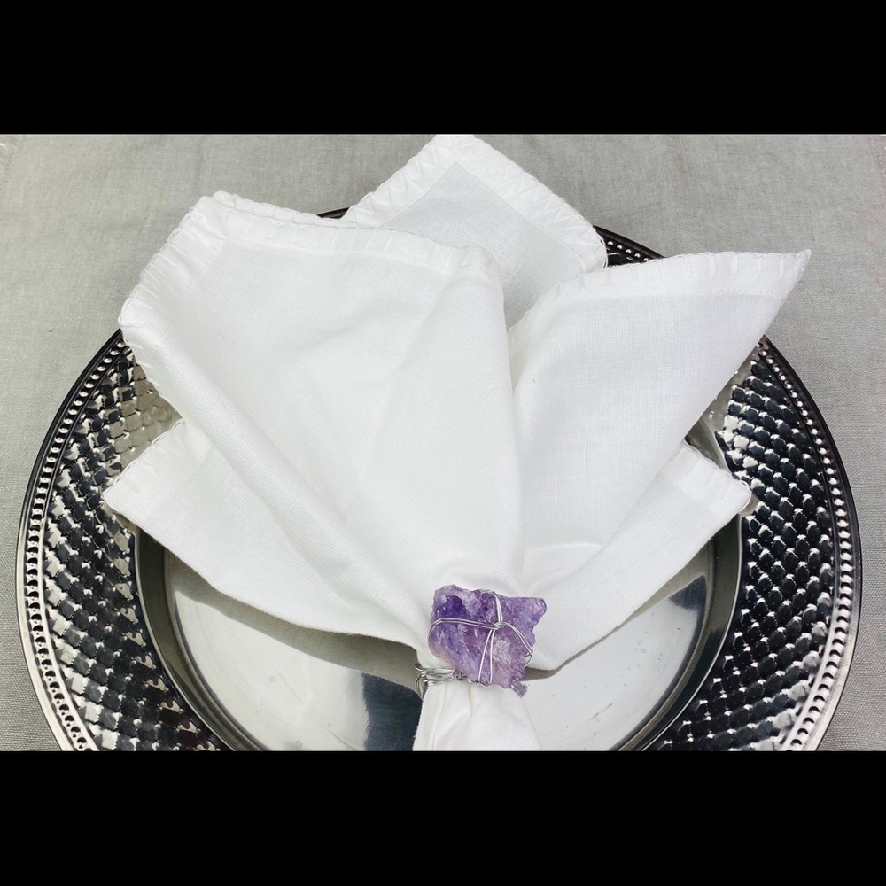Natural Amethyst 6 pcs linen Napkin Holder